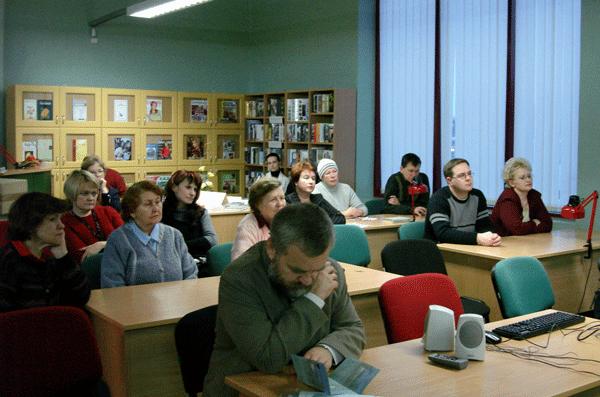 В Центральной библиотеке г. Кохтла-Ярве В Центральной библиотеке г. Кохтла-Ярве