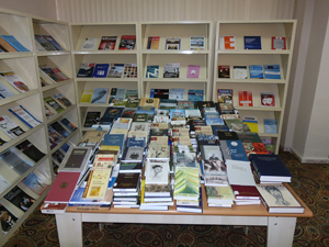 Книги библиотеке Университета г. Чанаккале передал Дом русского зарубежья им. А.Солженицына