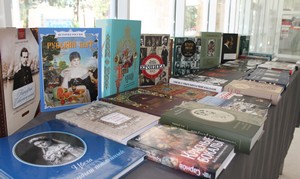 выставка книг