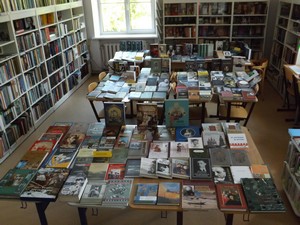 Книжный дар Балтийской Международной Академии от Дома русского зарубежья