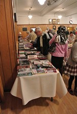 Выставка подаренных книг