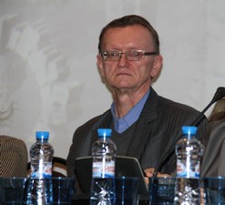 Олег Коростелев