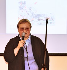 М.Ю.Сорокина открывает заседание семинара