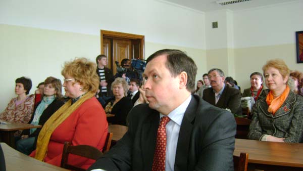 Открытие книжной выставки