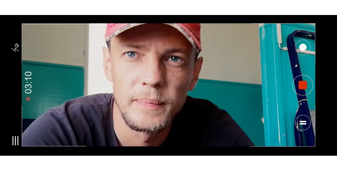 Показ документального фильма режиссера В.Головнева «Дальний план»