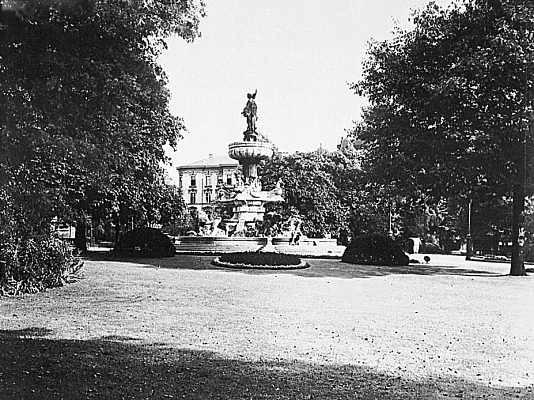 Лютцовплатц, 1930