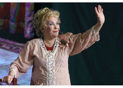 Творческий юбилейный вечер заслуженной артистки России Тамары Селезневой «Меня ждут»