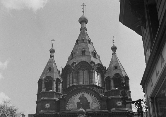 Храм святого Александра Невского в Париже. Фотограф: Андре Зукка. 1941. Источник: https://pastvu.com/p/963290