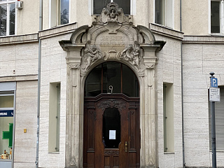 Виктория-Луизе-плац, 9. Сентябрь 2021. Фото Алексея Урбана