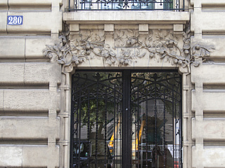 Бульвар Распай, 280. Август 2017. Фото Светланы Урбан