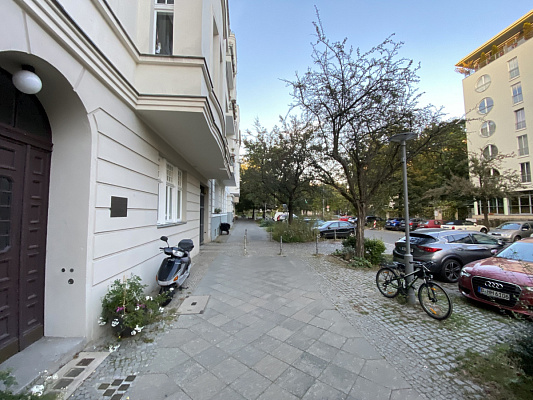 Траутенауштрассе, 9. Октябрь 2021. Фото Алексея Урбана