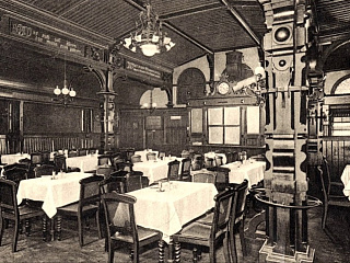 Интерьер кафе «Леон» (предположительно). 1930-е