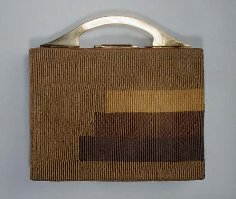Соня Делоне. Сумочка. 1928. Музей моды города Парижа (дворец Гальера). Источник: https://www.parismuseescollections.paris.fr/es/node/1005541