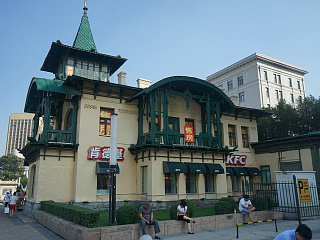 Бывший особняк Б.В. Остроумова. Июль 2017. Источник: Мир Модерна; URL: https://art.nouveau.world/ru/ostroumov-house