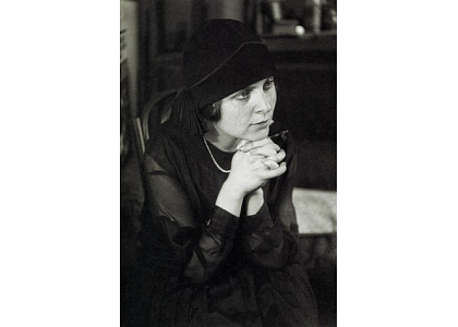 Ридинг-группа, посвященная обсуждению литературы русской эмиграции. Эльза Триоле «Защитный цвет»