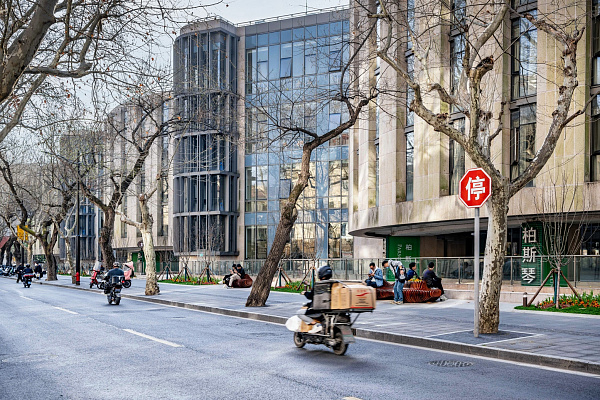 Фэньян лу. Апрель 2023. Фото Елизаветы Кириной