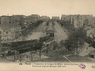 Вид на 13-й округ (округ Гобеленов) со стороны линии метро и станции Корвизар. 1910. Почтовая открытка. Источник: https://pastvu.com/p/1533605
