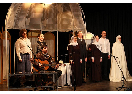 Спектакль «Варежки от Варюшки»